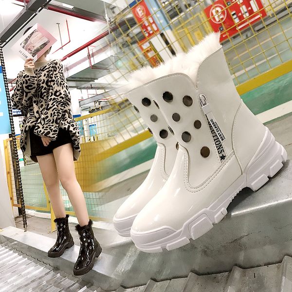 

snow boots female fur retro warm women shoes fashion korean version plus velvet warm thickening non-slip snow boots white black