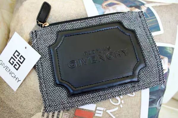 

моднй дизайн нового пѬиби комеиека ђмка / доѬожна ђмка на молнии / ко