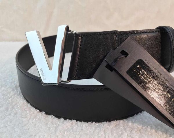 

2019 with original box luxury designer men women belts real leather belts gold silver smooth buckle casual men waist belts ceinture, Black;brown