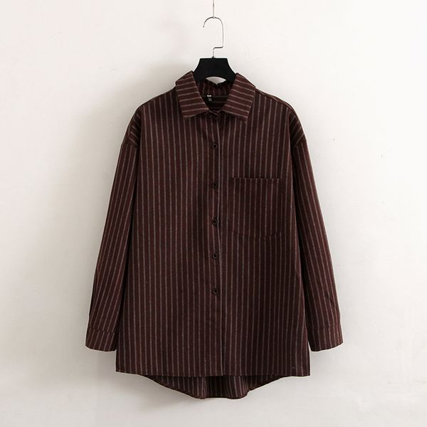 

brune's gesture clothes big shirt, White