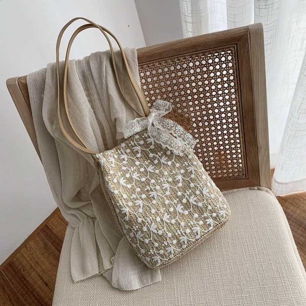 

2020 summer lady straw bags lace embroidery flower tote b0064
