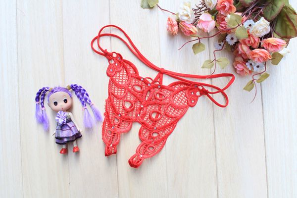 1 adet Yeni Stil Kadın Crotchless T-geri Seksi Külot kelebek Güzellik Dantel Açık G-string Thongs Lingerie Külot Knickers Seksi Iç Çamaşırı