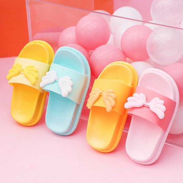 

2020 summer children slippers wings indoor home shoes soft anti-slip sandals candy color boys flip flops neutral baby size 24-35, Black;grey
