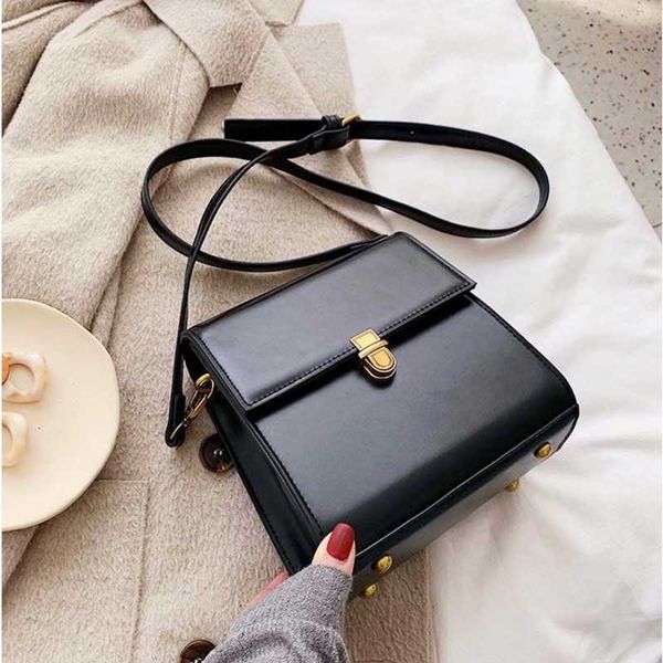 

luxury handbags women bags designer women solid color simple retro lock shoulder bag mobile phone purse crossbody small flap bag