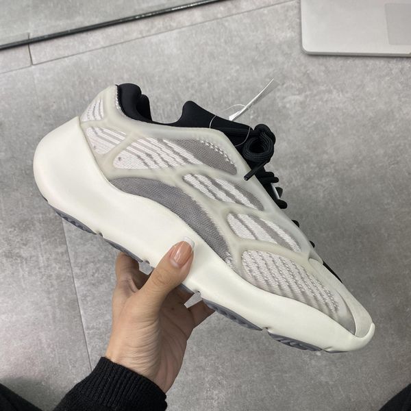 yeezy wave runner 700 3m
