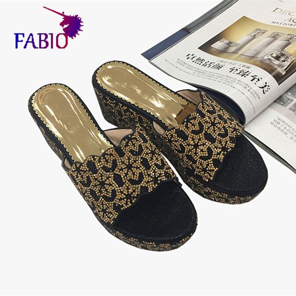 

a lady's slipper with sequins for nigerian women's shoes, Black