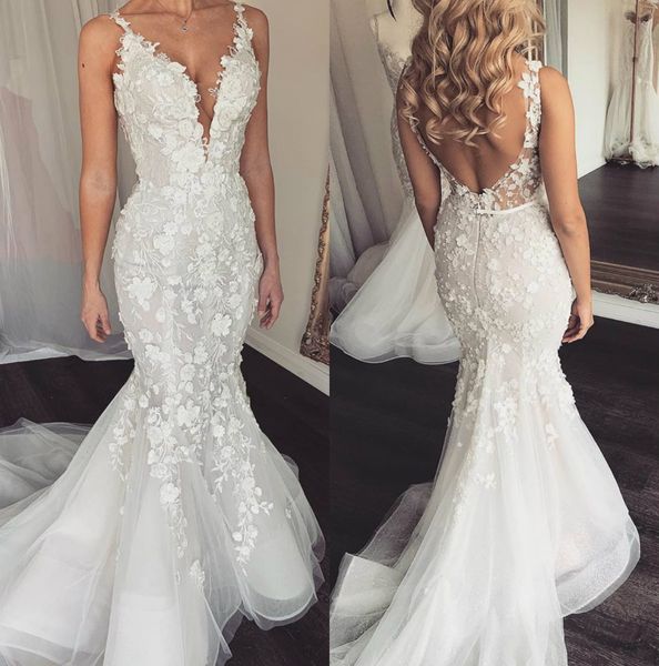 Eleganti abiti da sposa a sirena 2019 con scollo a V senza maniche in pizzo Abiti da sposa Slim Fit Boho Vintage Beach Abito da sposa senza schienale personalizzato