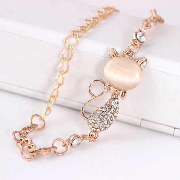

selling cute cat bracelet fashion inlaid rhinestone opal bracelet female party birthday accessories, Golden;silver