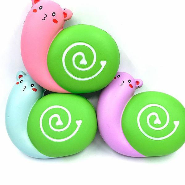 

2018 new cute jumbo squishy snail cartoon slow rising toys phone straps sweet cream scented bread kids fun toy gift t442