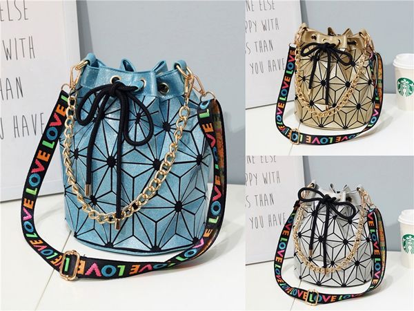 

2020 new fashion ladies embroidery bag pu leather womens designer shoulder bag chain messenger bag#192
