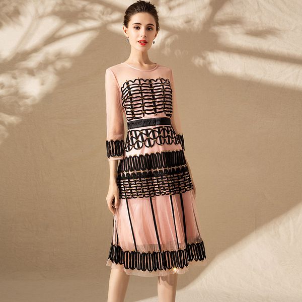 

2019 весна сетки лоскутное женщины платье высокого качества горячий сладкий три четверти рукав o шеи женские платья элегантный, Black;gray