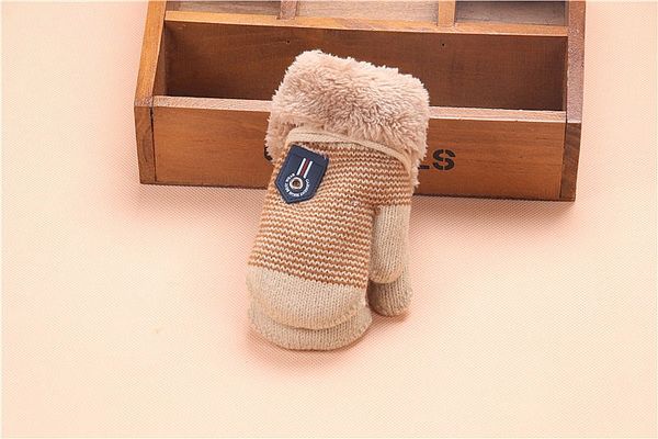Модно-детские пуговицы вязаные перчатки мультяшная обезьяна плюс бархатные перчатки со шнурком двойные толстые перчатки зимние 3 стиля