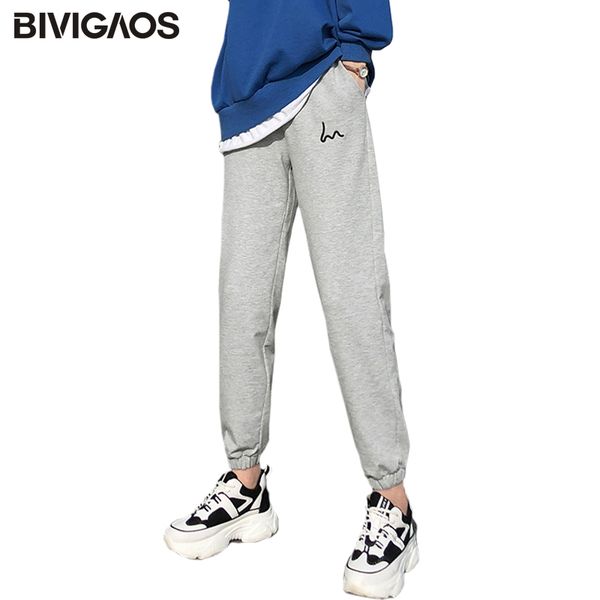 

bivigaos 2020 весна новые женщины свободные линии букв тренировочные брюки повседневные спортивные брюки черные шаровары брюки с высокой тал, Black;white