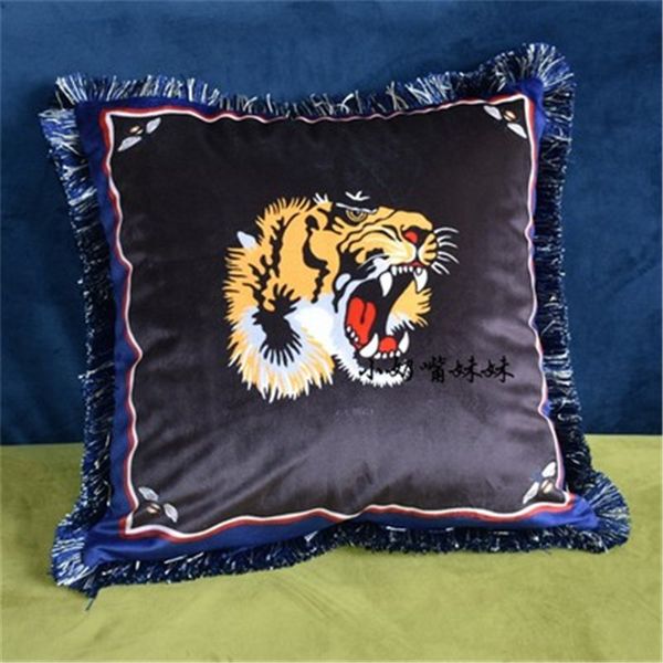 Big Brand Fashion Style Comfortable Pillow Cover High Quality Soft