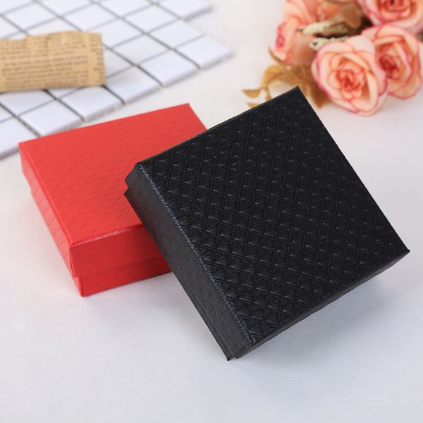 

[ddisplay]9.2*9.2*3.5cm diamond pattern jewelry box birthday gift rings case bracelet jewelry storage box pendant jewelry box for girl, Black;white