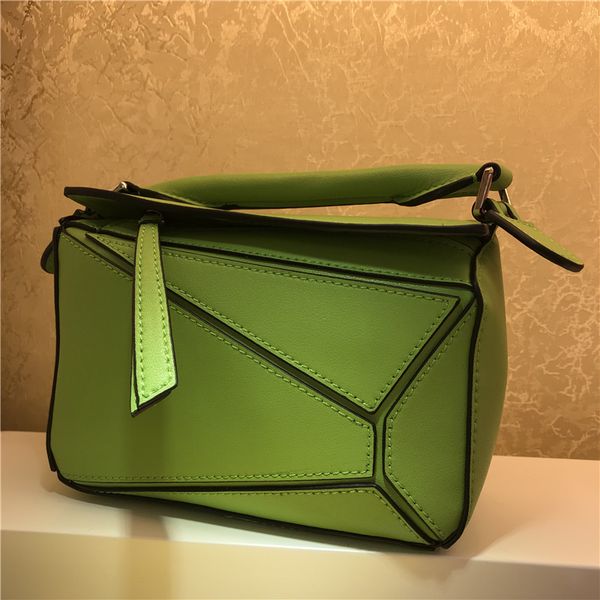 

promotional female model summer shoulder bag casual camera wild mini fashion ladies designer simple new zipper ins mini square bag wallet