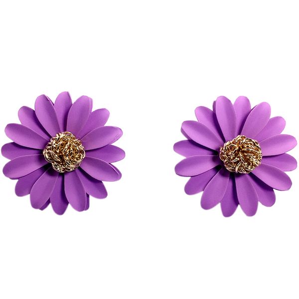 

2018 selling fashion jewelry cute round little daisy stud earrings a variety of colors beach resort party earrings for woman, Golden;silver