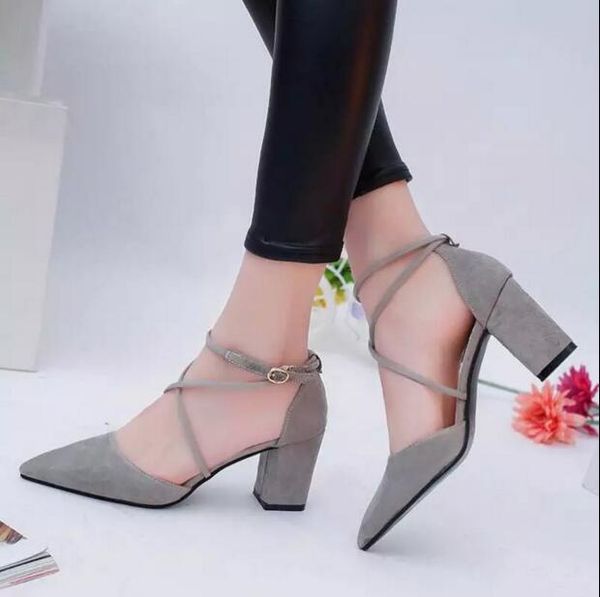

2017 new fashion summer women sandals black bandage middle heel casual sandals