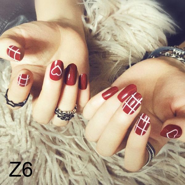 

24pcs ladies diy fake nail heart pattern red white striped diy manicure false nails decals ey669, Red;gold