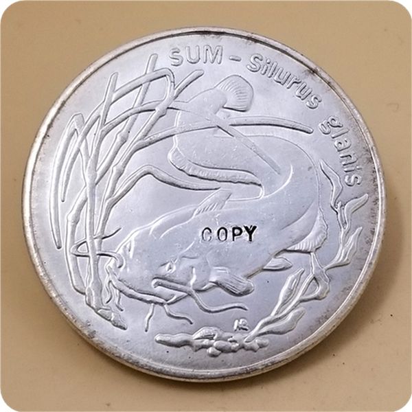 

1995-2003 poland 20 zl animals of the world copy coin
