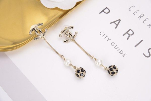 

2020 fashion jewelry women charm earrings new jewelry 12 with exquisite gift box 112296, Golden