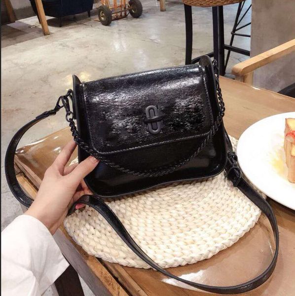 

designer women handbag luxury lady chain shoulder bags crossbody women bags temperament l0g0 letter