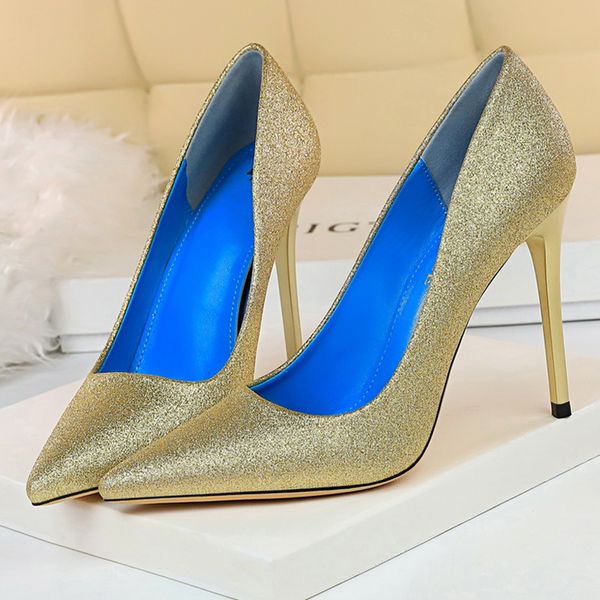 

2020 women .5cm high heels glitter valentine pumps lady escarpins plus size heels wedding bridal green prom gold shoes, Black