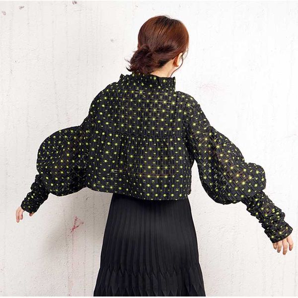 

women's blouses & shirts deat 2021 lantern sleeves ruffles collar pleated green polka dots a-line short shirt blouse wl99406l, White