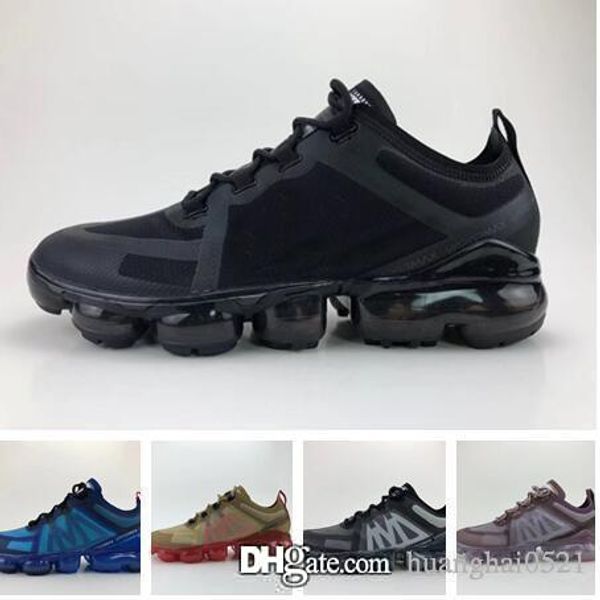 

2019 New Designer Casual Shoes Mens Womens Classic Outdoor Be Ture Shoes Air Black White Sports Shoes Max Athletic designer Sneakers