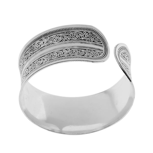 

vintage elegant bracelets women tibet silver plated totem cuff bracelets bangles round metal bracelet jewelry gift for women, Black