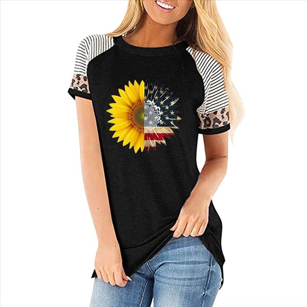 

short-sleeved round collar women's striped mosaic printed t-shirt short-sleeved round collar women's striped mosaic printed t-shir, White