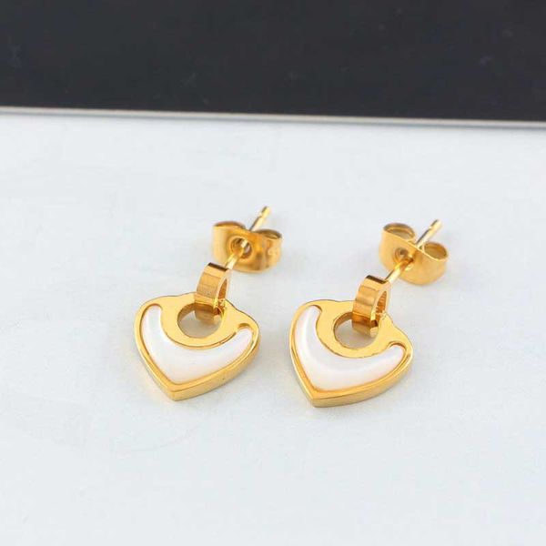 

new fahion big bvl brand earring heart shape for love women factory wholesale ceramics sell jewelry can carving logo, Golden;silver