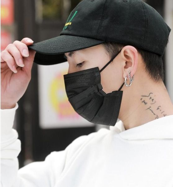 

2020 одноразовая famask 3 hood mask layer ear loop рот маски эр 3 слойный non woven черный / белый / розовый маска женщины свет открытый час
