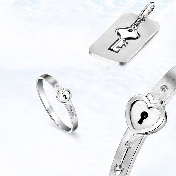 

new arrival heart love lock bracelet with lock key pendant titanium steel bangle couple sets, Golden;silver
