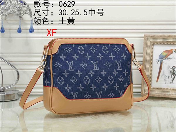 

2020 fashion new famous designer men and women shoulder bag messenger bag handbag wallet 08