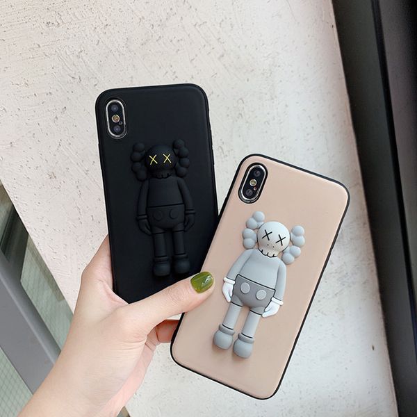 kaws coque iphone xr