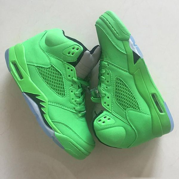 

men basketball shoes 5 emerald green athletic sneakers a solid emerald green upper finished with white detailing size us 7-13