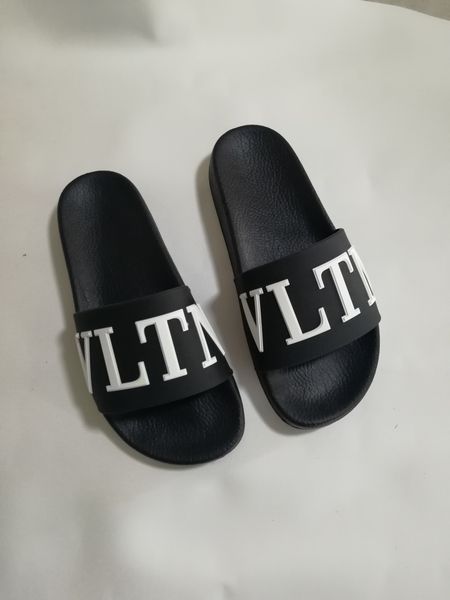 

2020 new models, men's and women's fashion, casual and comfortable designer sandals, low-key luxury, non-slip golden designer effe, Black