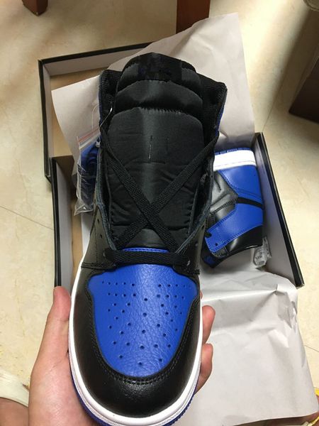

with box 1 og high royal white blue men basketball shoes 1s i sports sneakers trainers 5-12 wholesale size 36-46