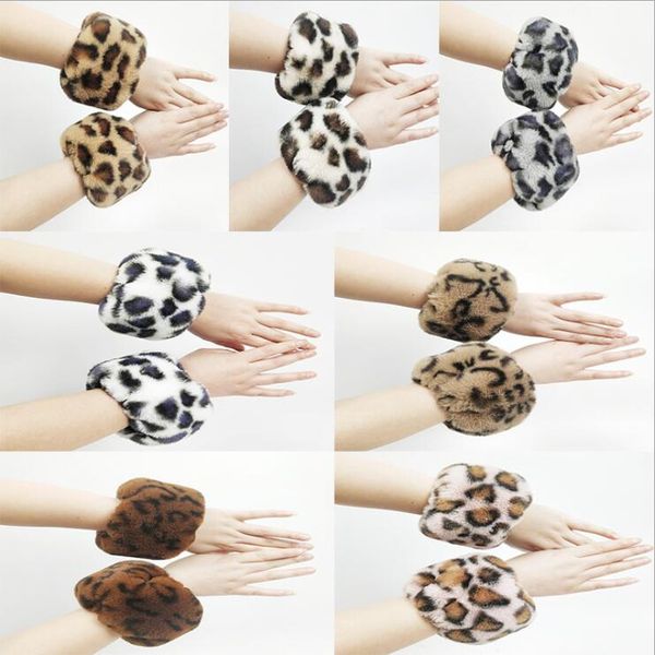 

soft fur hand ring circle plush warm leopard bracelet wristbands ornament halloween christmas party gifts new yz304