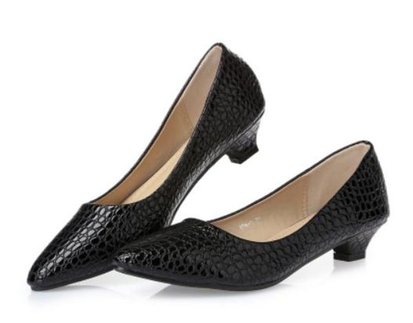 

2019 women's shoes in spring and autumn with new style low heel pointed end @168, Black