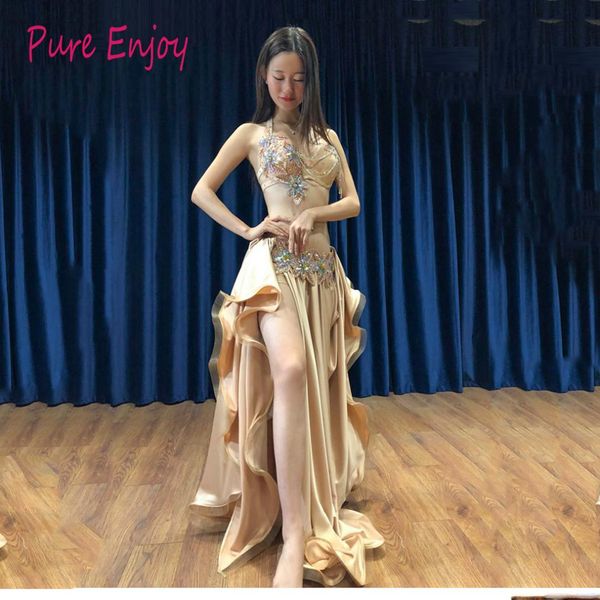 

women oriental dance luxury bra+skirt+belt 3pcs belly dance advanced diamond suit performance competition clothing, Black;red