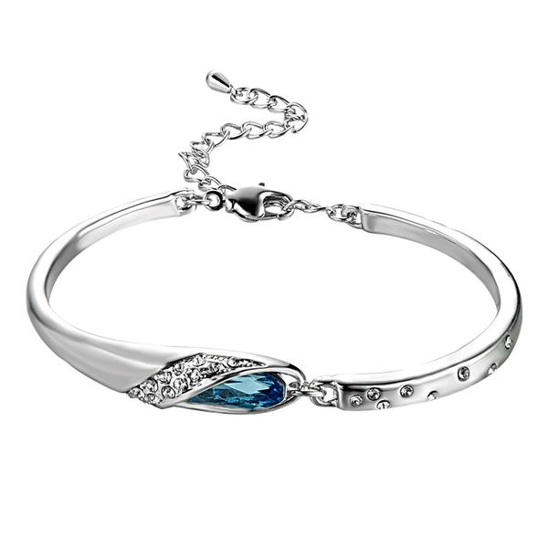 

s925 silver bracelet european and american station elegant girl fashion temperament bracelet, White