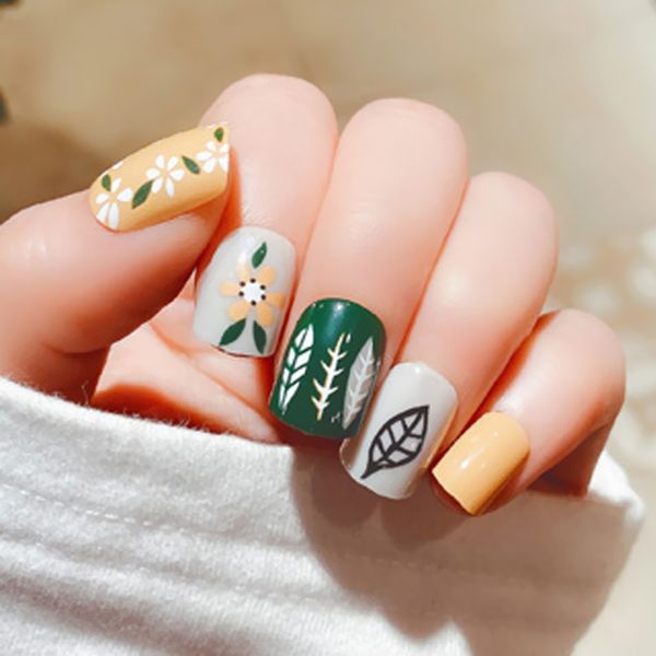 

24pcs/box finished products short fruit green wearable fake nail flower and leaves pattern pre design acrylic nail tips for girl, Red;gold