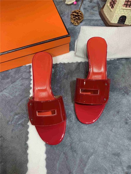 

с коробкой] 2019 новый h конструкторы резиновые низ сандалии женщин тапочки моды кожа вьетнамки женщины пляж повседневный башмачок 35-41, Black