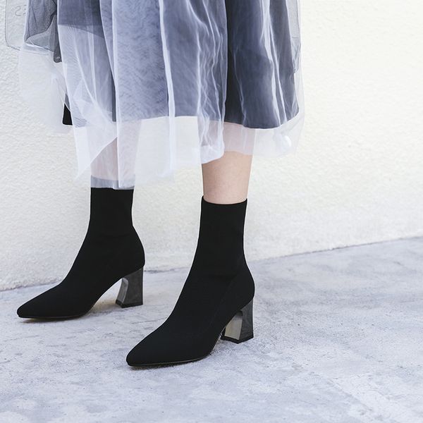 

сезон 2019 вязание грубое с острыми высокими с тонкими сапогами средняя эластичная сила сапоги носки женские короткие, Black