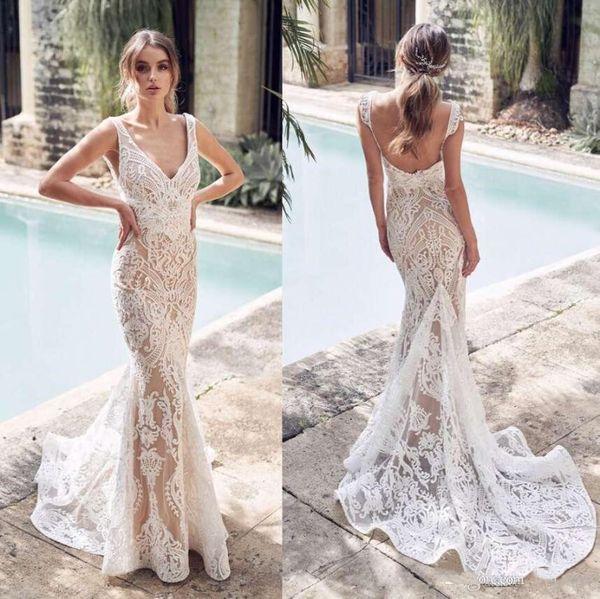 

2019 summer beach full champagne full lace mermaid wedding dresses v neck backless illusion bodices sweep train bridal gowns fashion, White