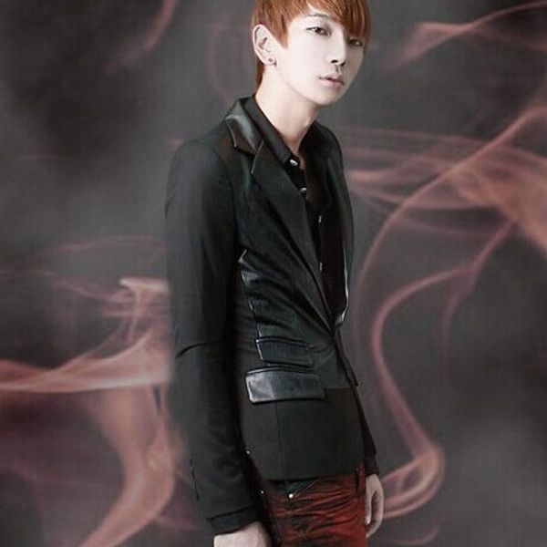 

2019 весной и осенью новый корейский стилист тонкий случайный небольшой костюм прилив мужской личности шить костюм пиджак костюмы, White;black