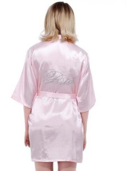 

rb88 2017 мода шелковый невесты невеста robe с rhinestone сексуальных женщин короткие атласные свадебные кимоно пижамы невесты на спине, Black;red