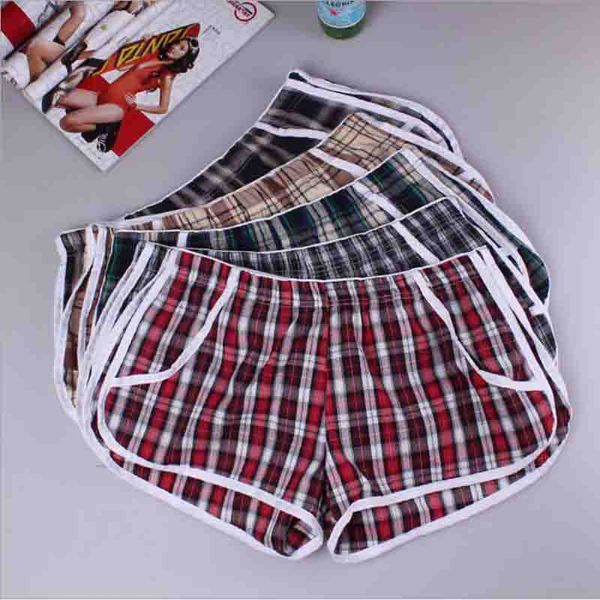 

2019 men's elastic soft cotton breathable relaxed shorts fashionable simple plaid household shorts out beach casual, White;black
